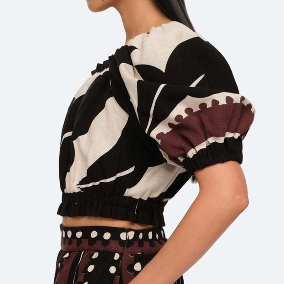 NWT SEA New York Puff-Sleeve Black Cream Floral Crop Top - Picture 5 of 8